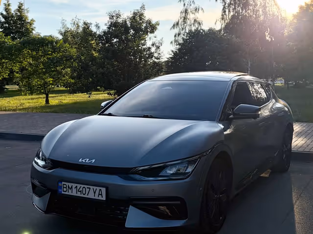 Kia EV6 - зображення 1