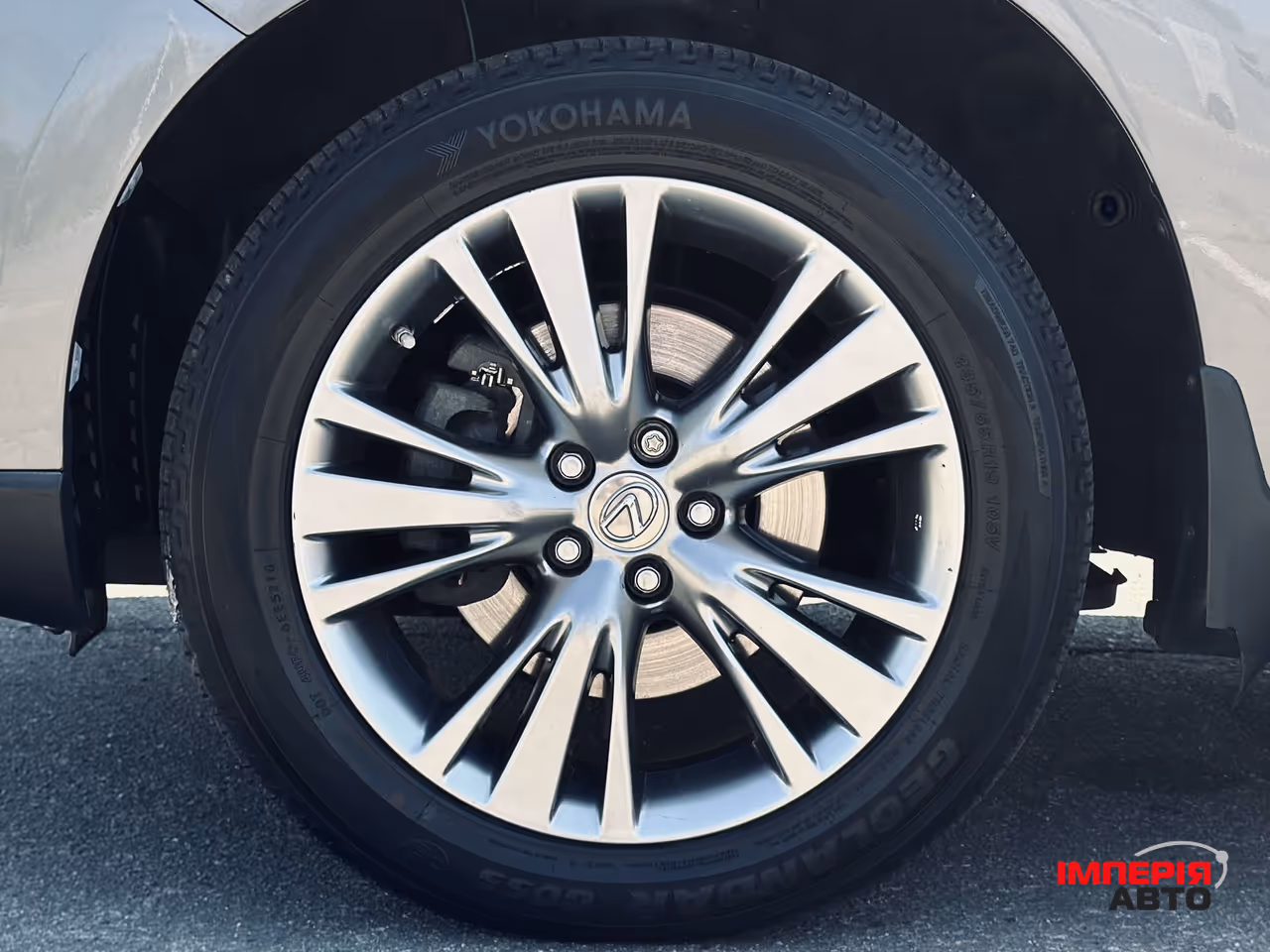 Lexus RX - фото 21