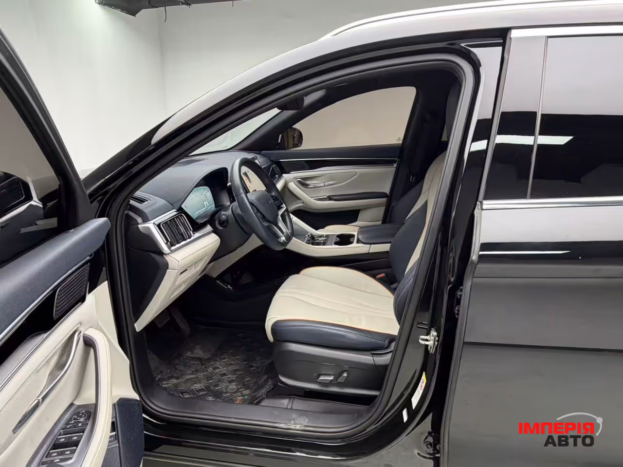 BYD Song Plus - фото 4