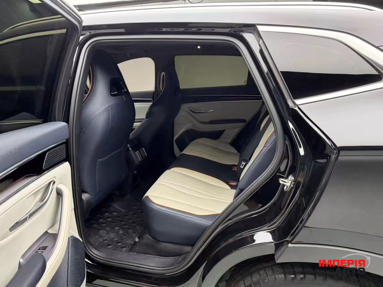 BYD Song Plus - фото 7