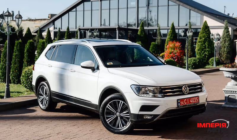 Volkswagen Tiguan - фото 5