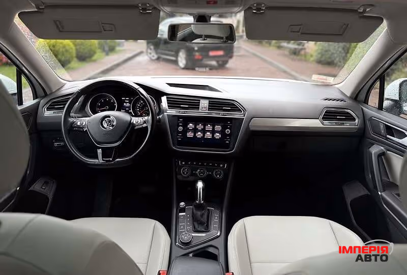 Volkswagen Tiguan - фото 20
