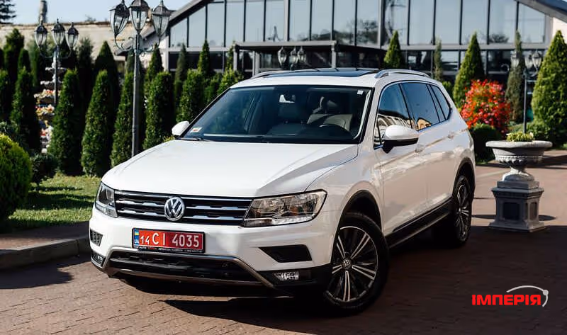 Volkswagen Tiguan - фото 2