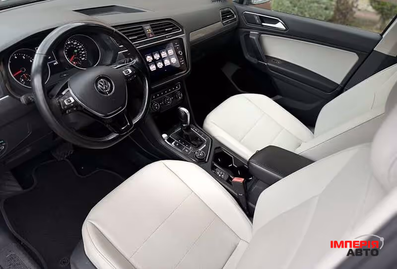 Volkswagen Tiguan - фото 17
