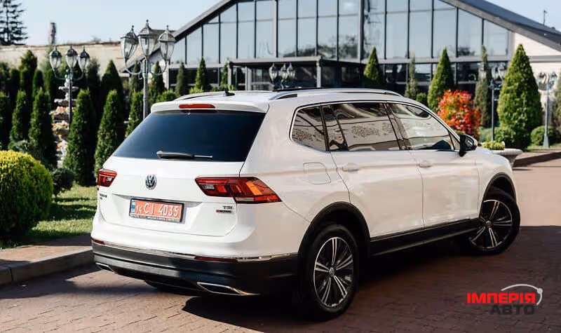 Volkswagen Tiguan - фото 9