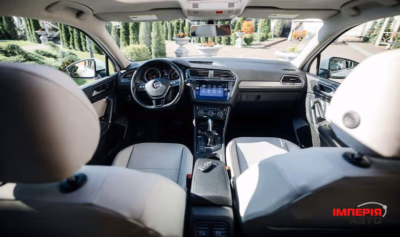 Volkswagen Tiguan - фото 21