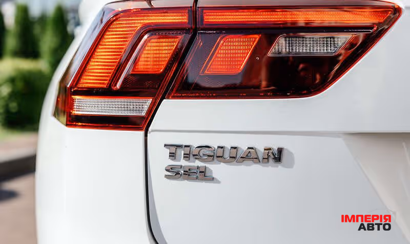 Volkswagen Tiguan - фото 12