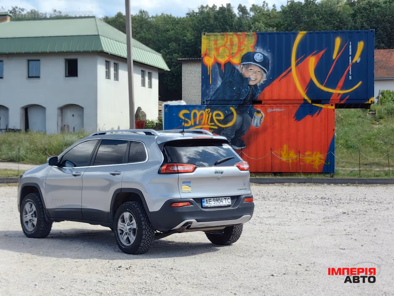 Jeep Cherokee - фото 3