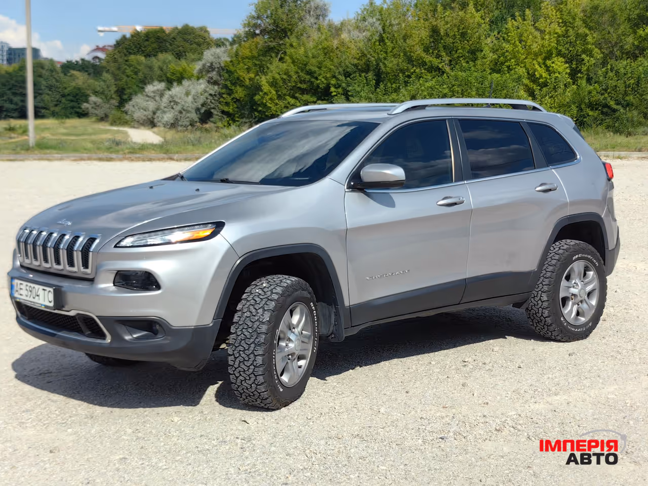 Jeep Cherokee - фото 5