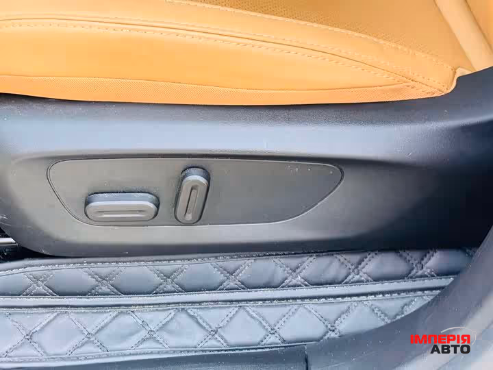 Leapmotor C11 - фото 12