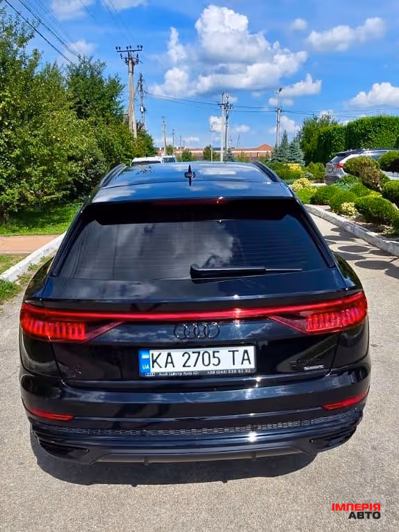 Audi Q8 - фото 8
