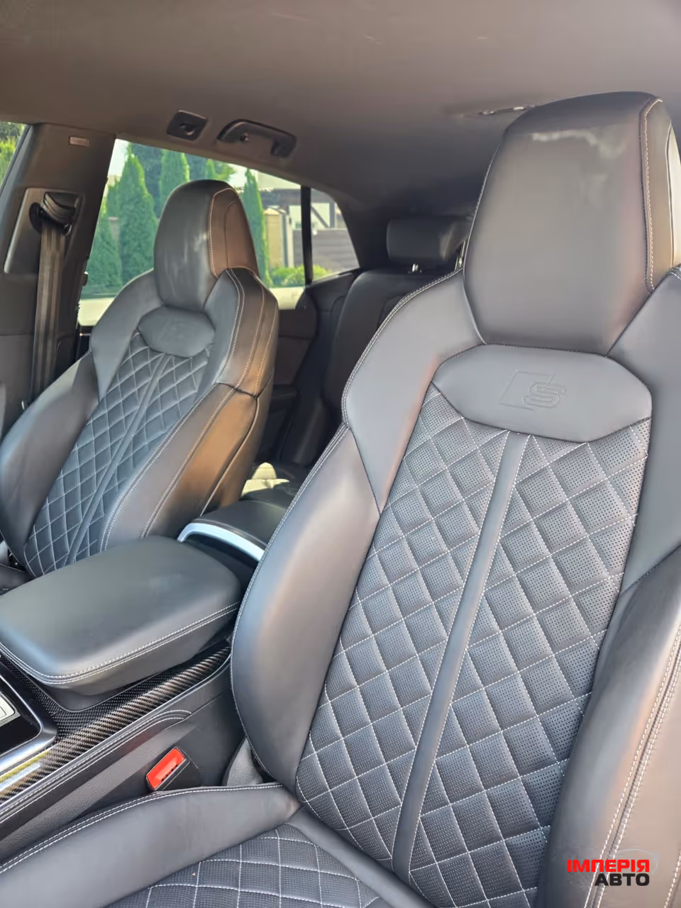 Audi Q8 - фото 25
