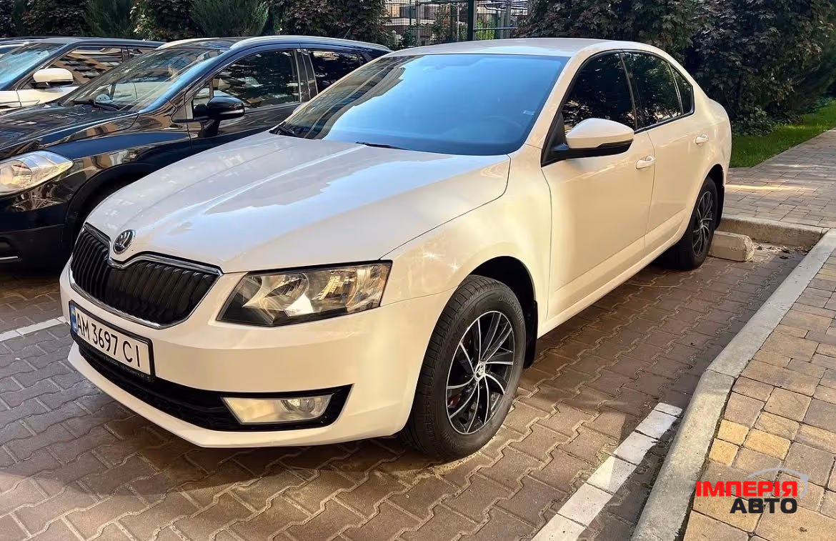 Skoda Octavia - фото 3
