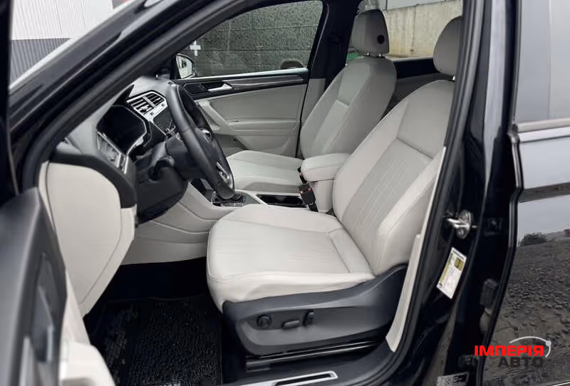 Volkswagen Tiguan - фото 14