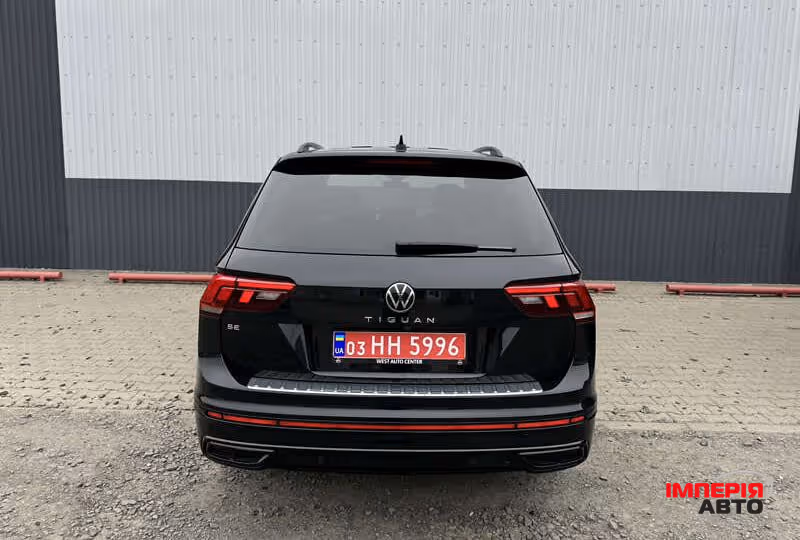Volkswagen Tiguan - фото 10