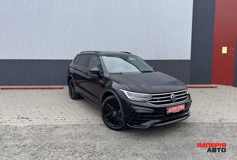Volkswagen Tiguan - фото 2