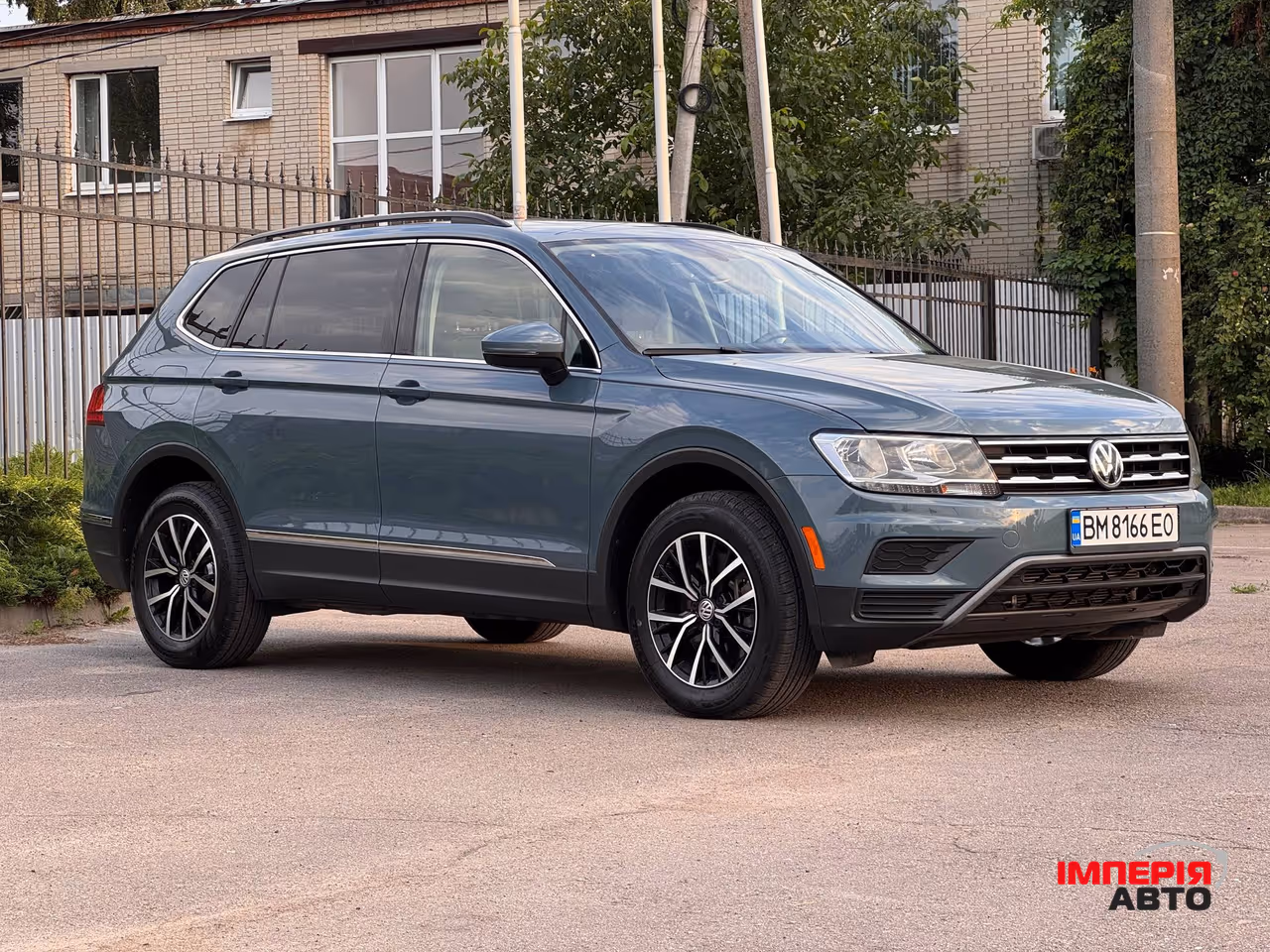 Volkswagen Tiguan - фото 6