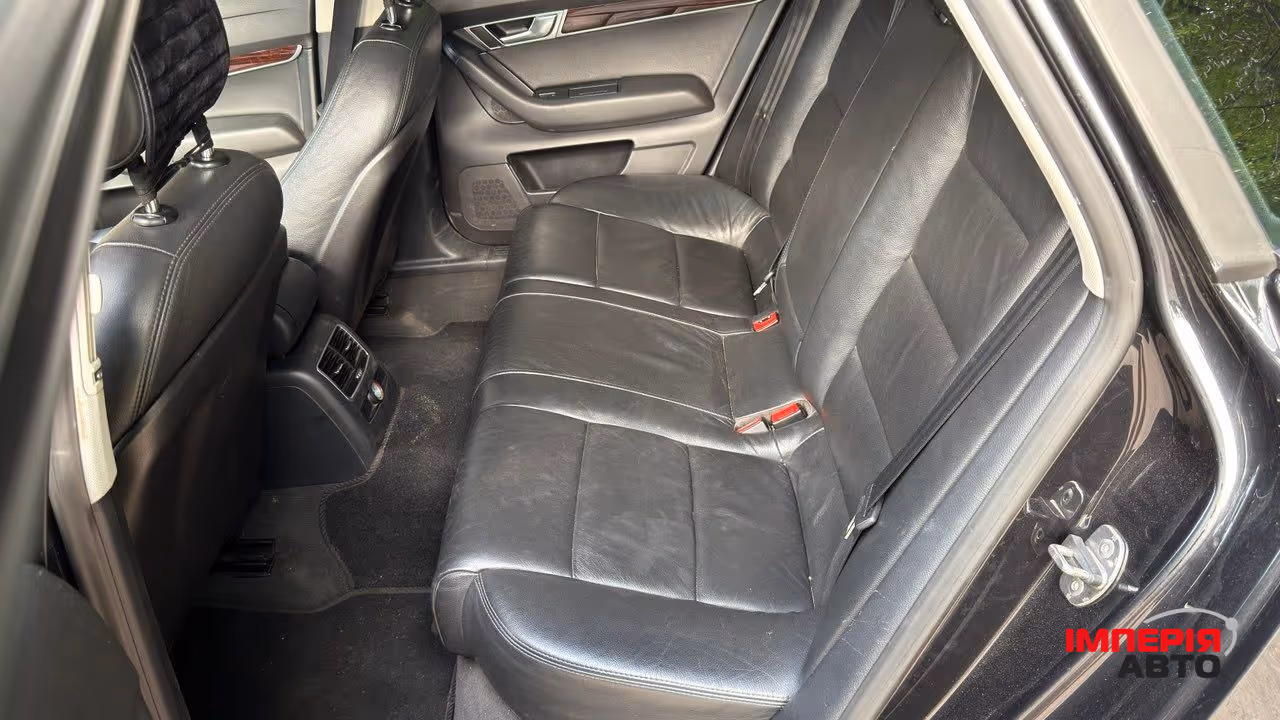 Audi A6 - фото 6