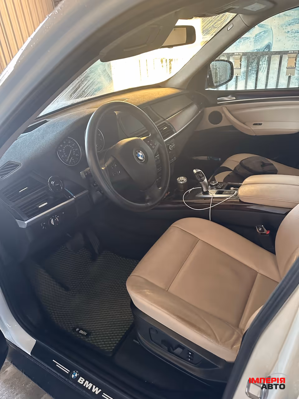 BMW X5 - фото 14