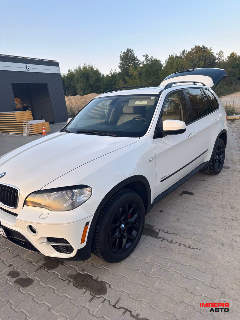BMW X5 - фото 5