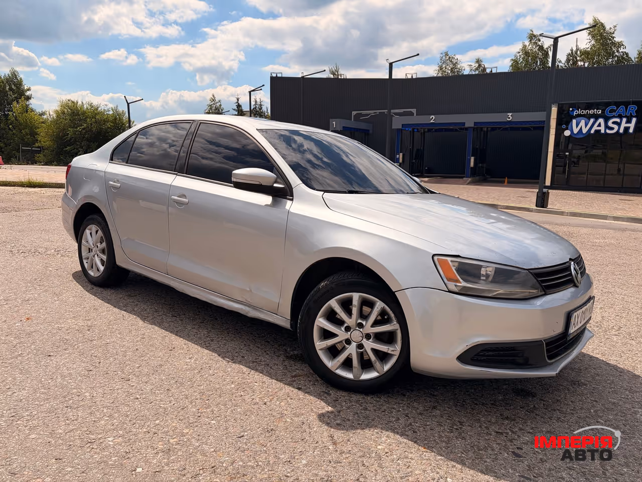 Volkswagen Jetta - фото 2