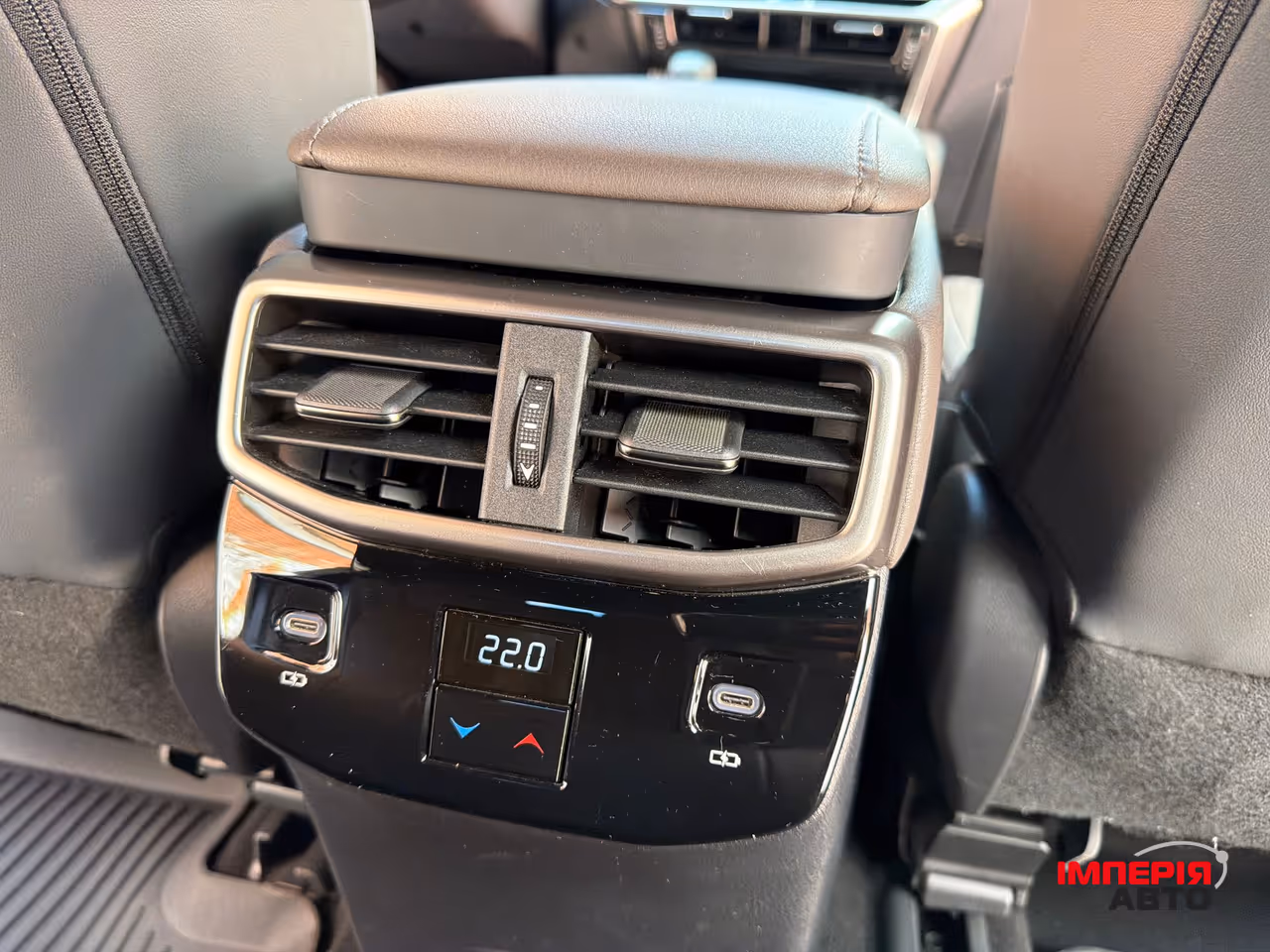 Lexus RX - фото 20
