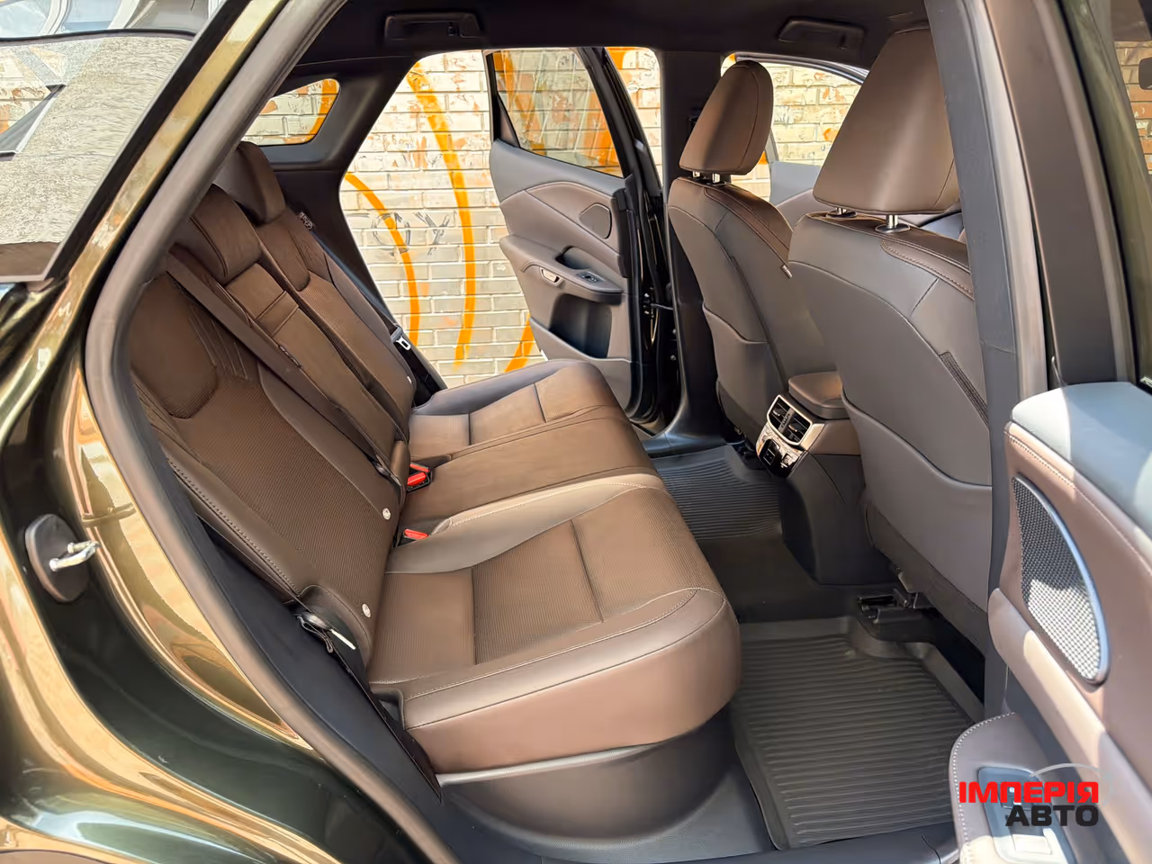 Lexus RX - фото 19