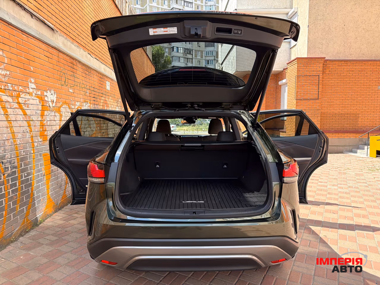 Lexus RX - фото 24