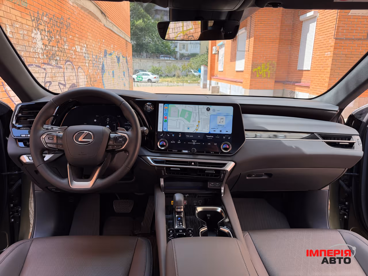 Lexus RX - фото 21