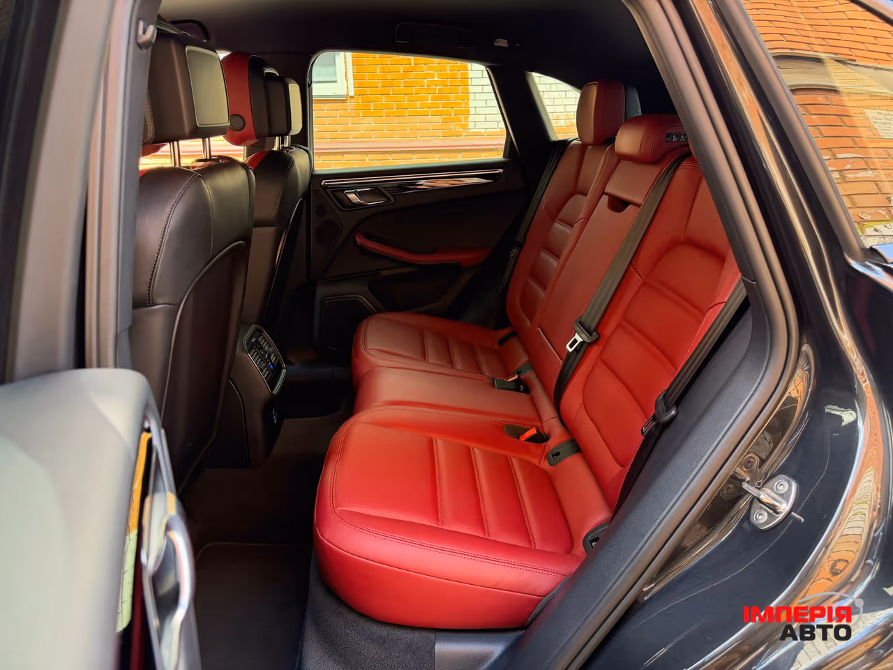 Porsche Macan - фото 18