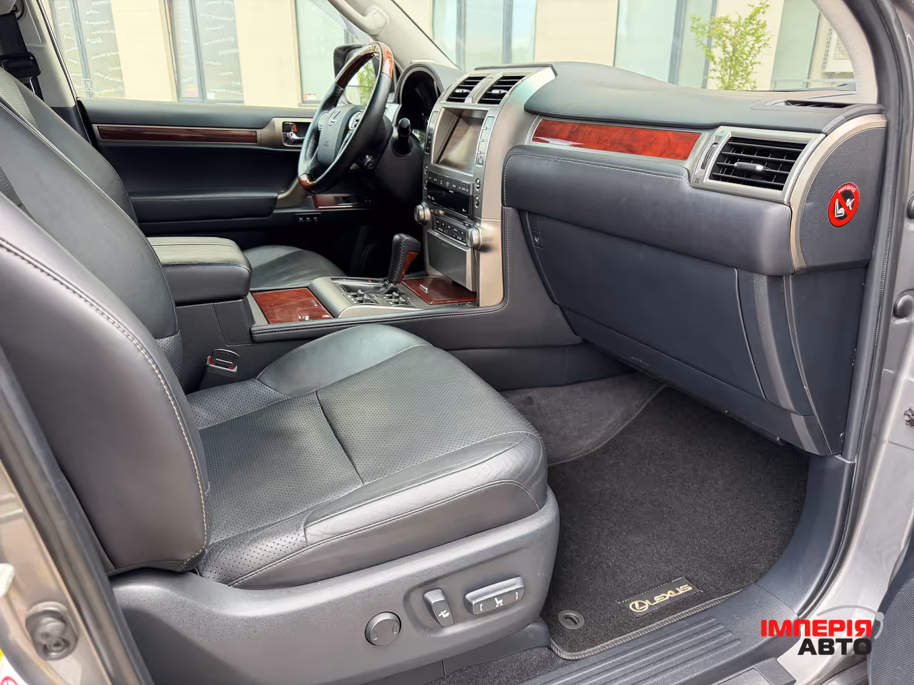 Lexus GX - фото 4