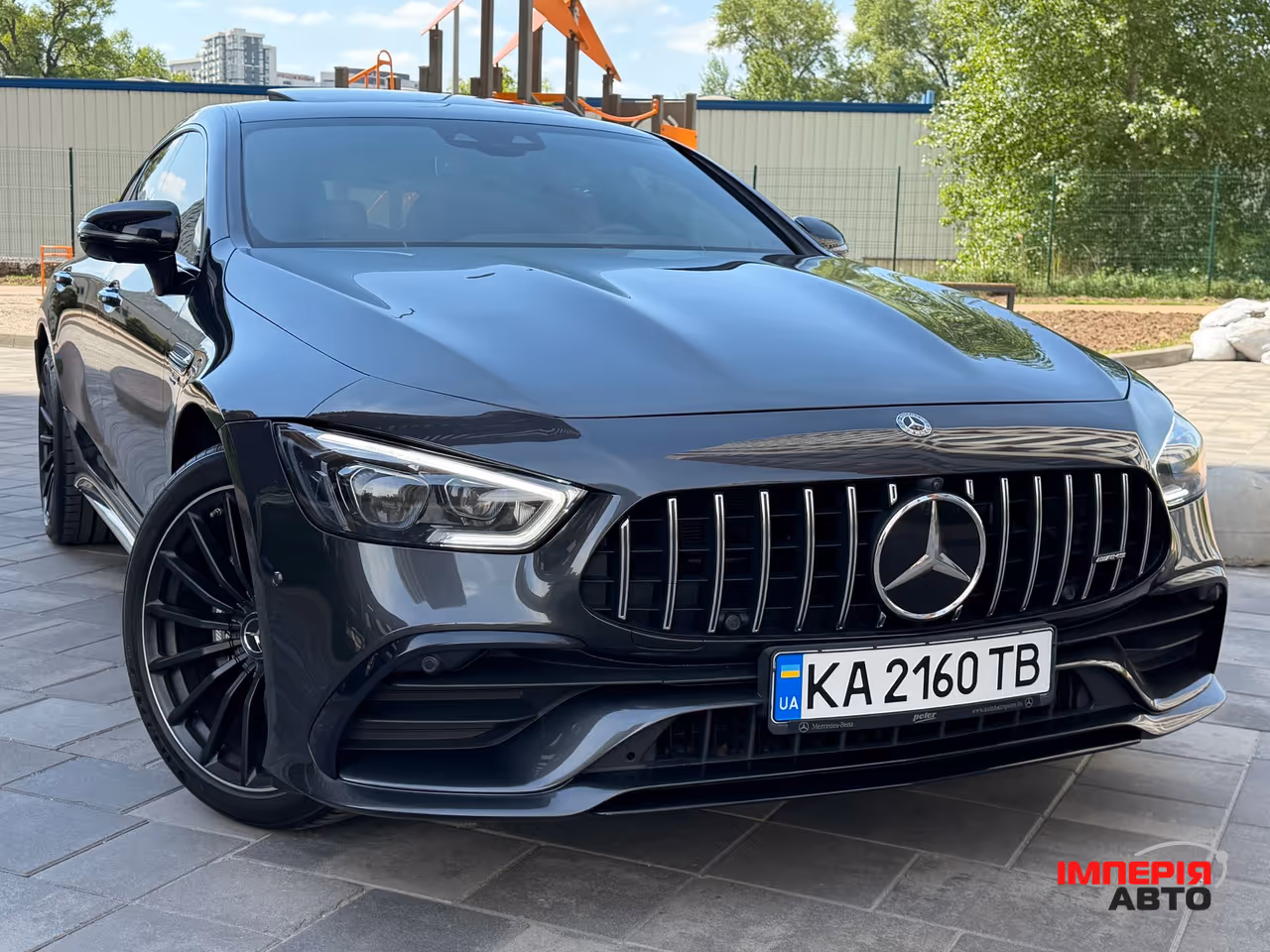 Mercedes-Benz AMG GT - фото 1
