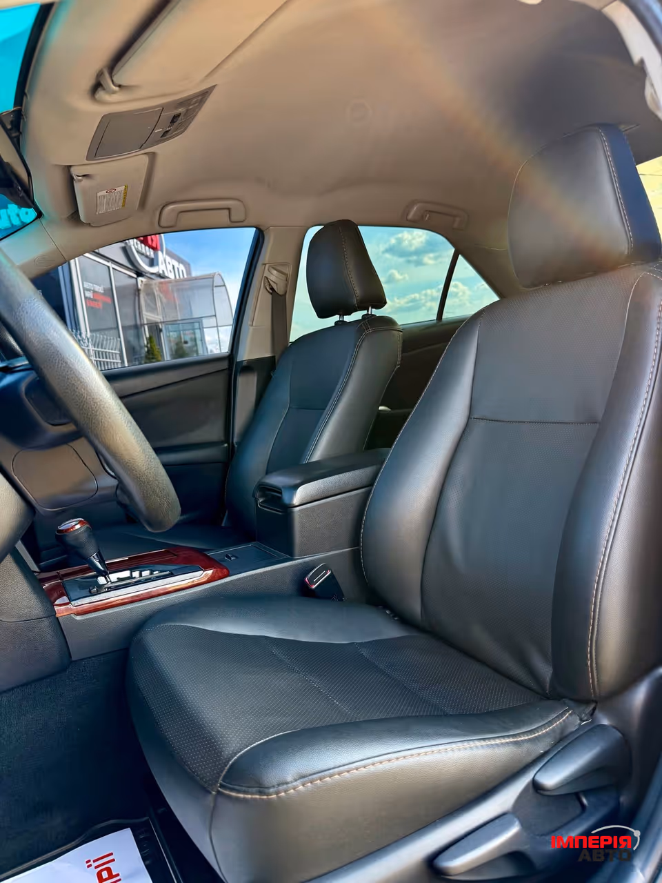 Toyota Camry - фото 9