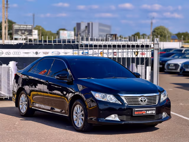 Toyota Camry - зображення 4