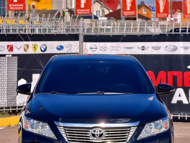 Toyota Camry - зображення 3