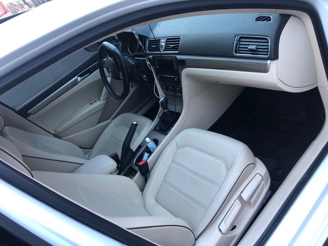 Volkswagen Passat (North America and China) - фото 3