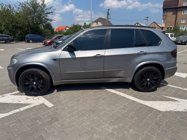 BMW X5 - зображення 2