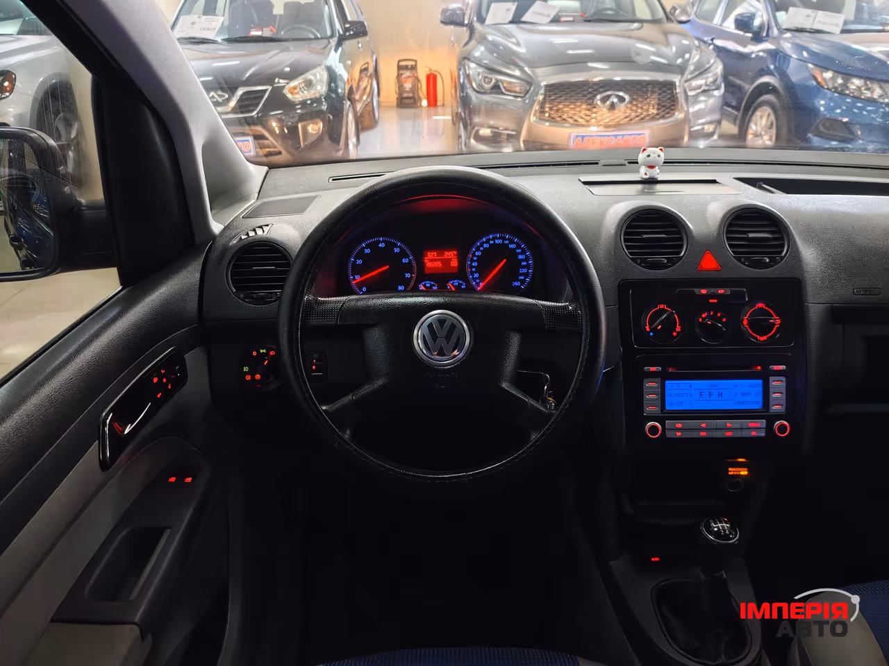 Volkswagen Caddy - фото 11