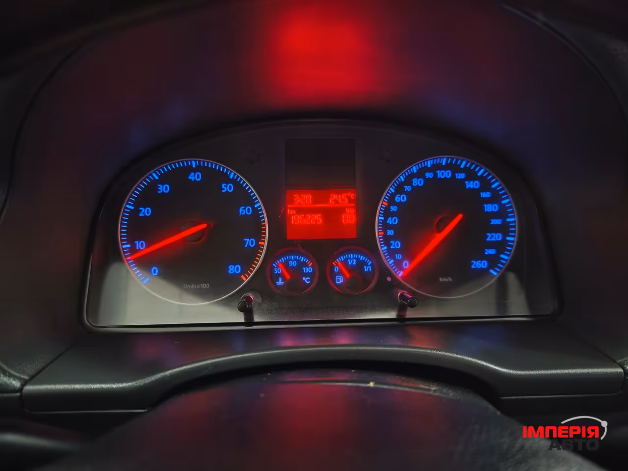Volkswagen Caddy - фото 13