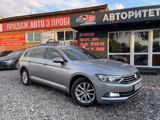 Volkswagen Passat - зображення 1
