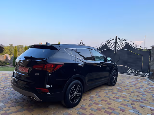 Hyundai Santa Fe - зображення 4