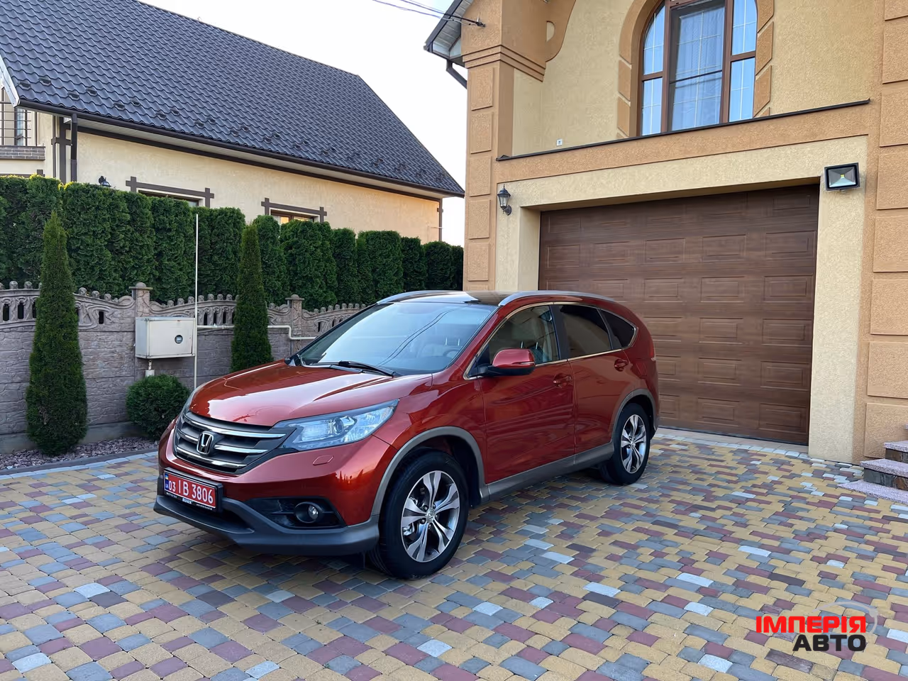 Honda CR-V - фото 1