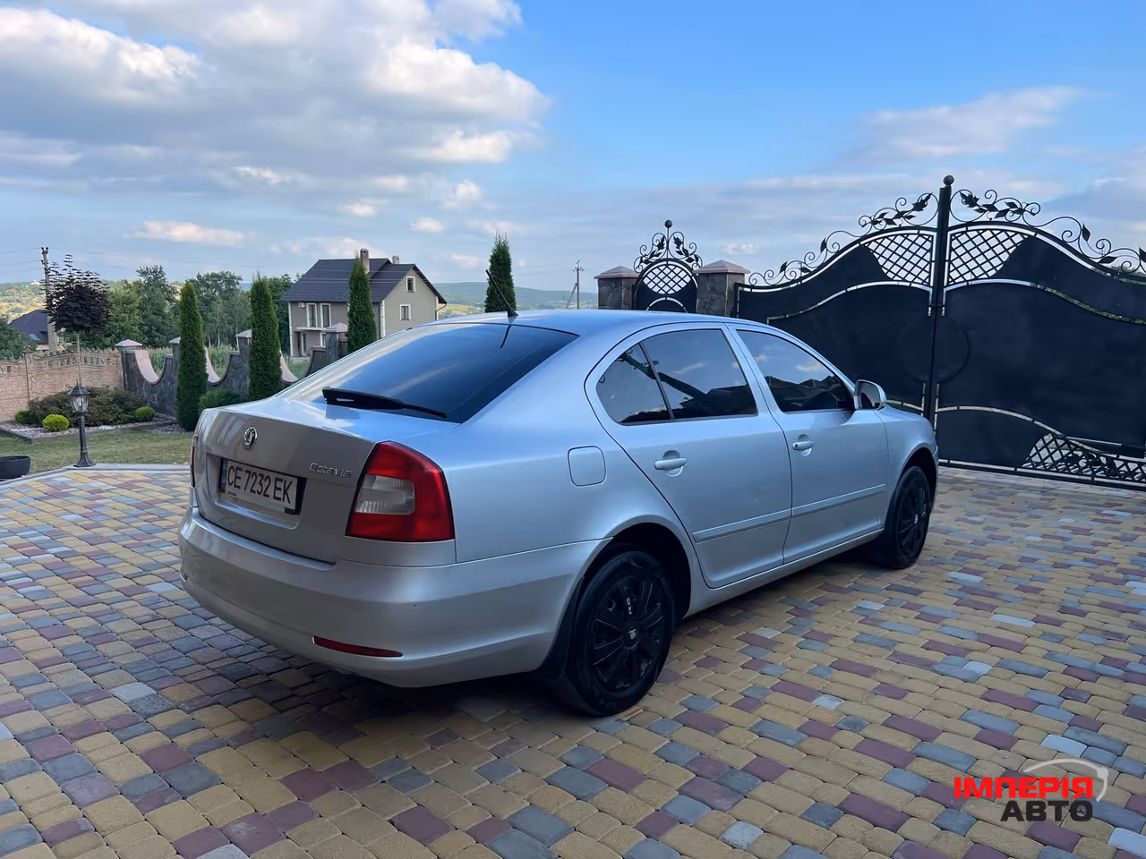 Skoda Octavia - фото 4