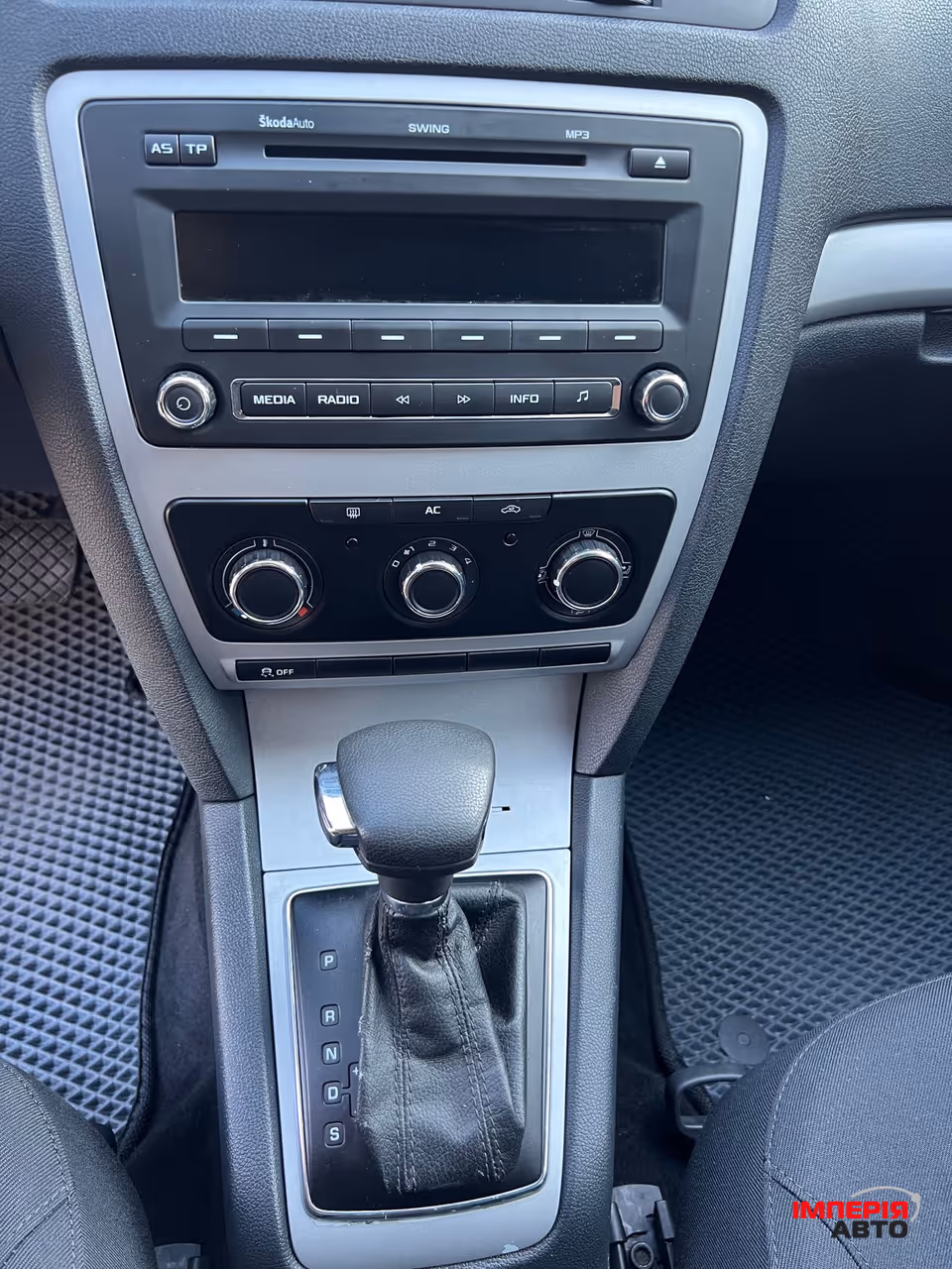 Skoda Octavia - фото 19
