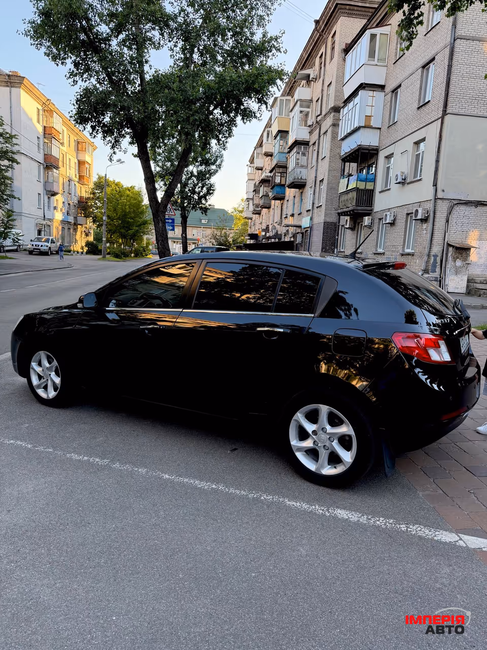 Geely Emgrand 7 - фото 5
