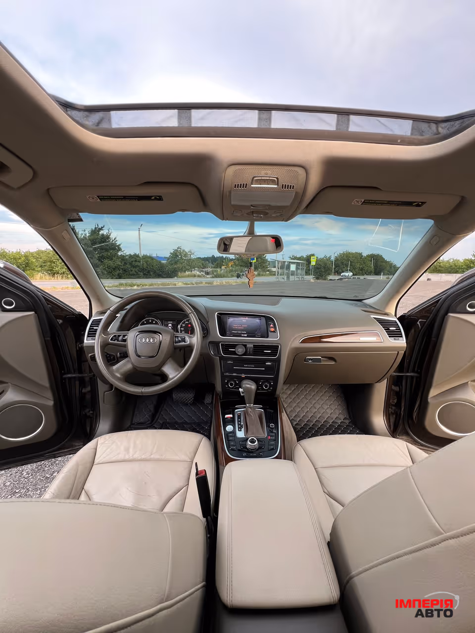 Audi Q5 - фото 17