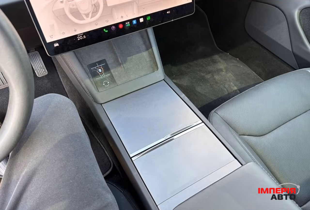 Tesla Model 3 - фото 18