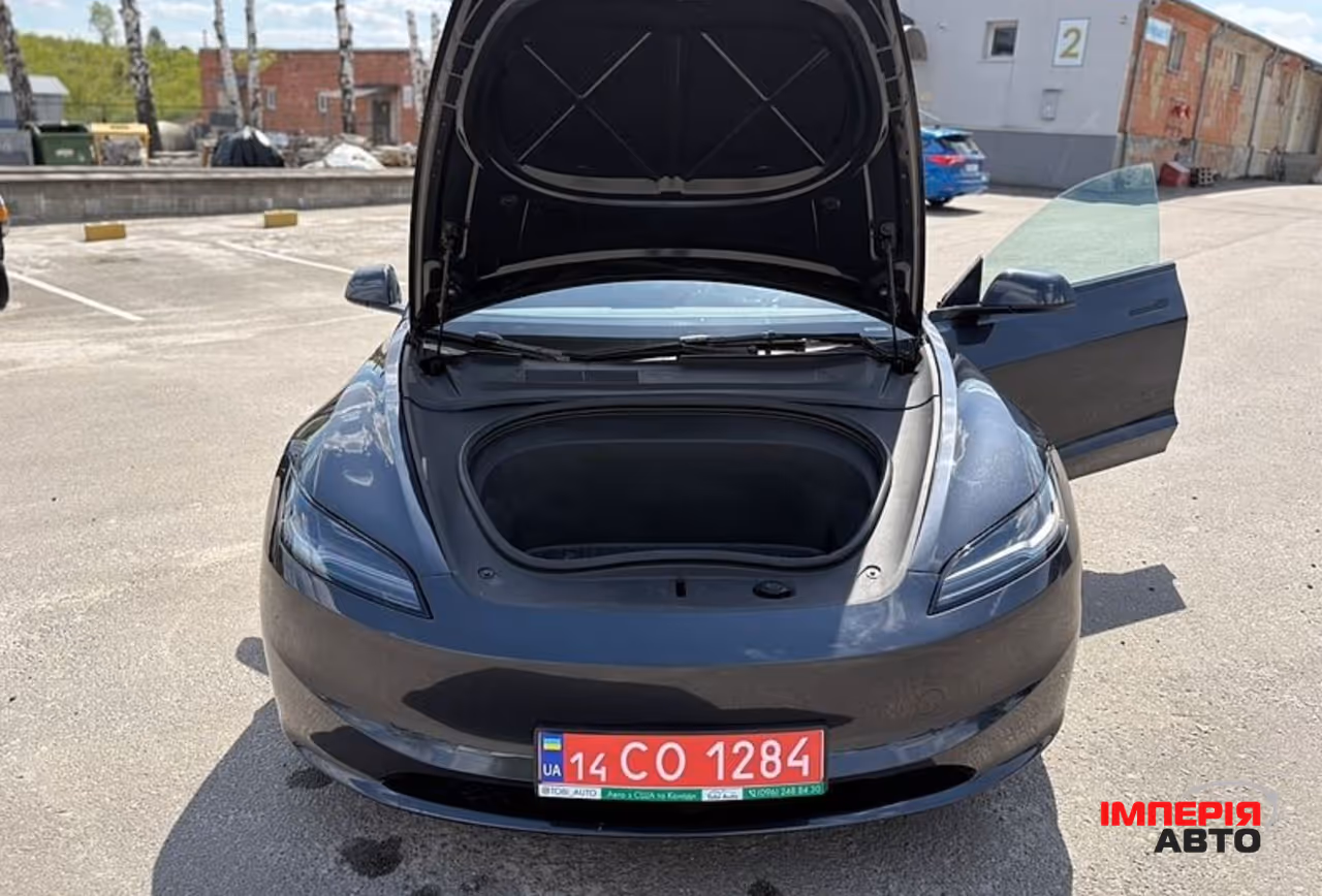 Tesla Model 3 - фото 21