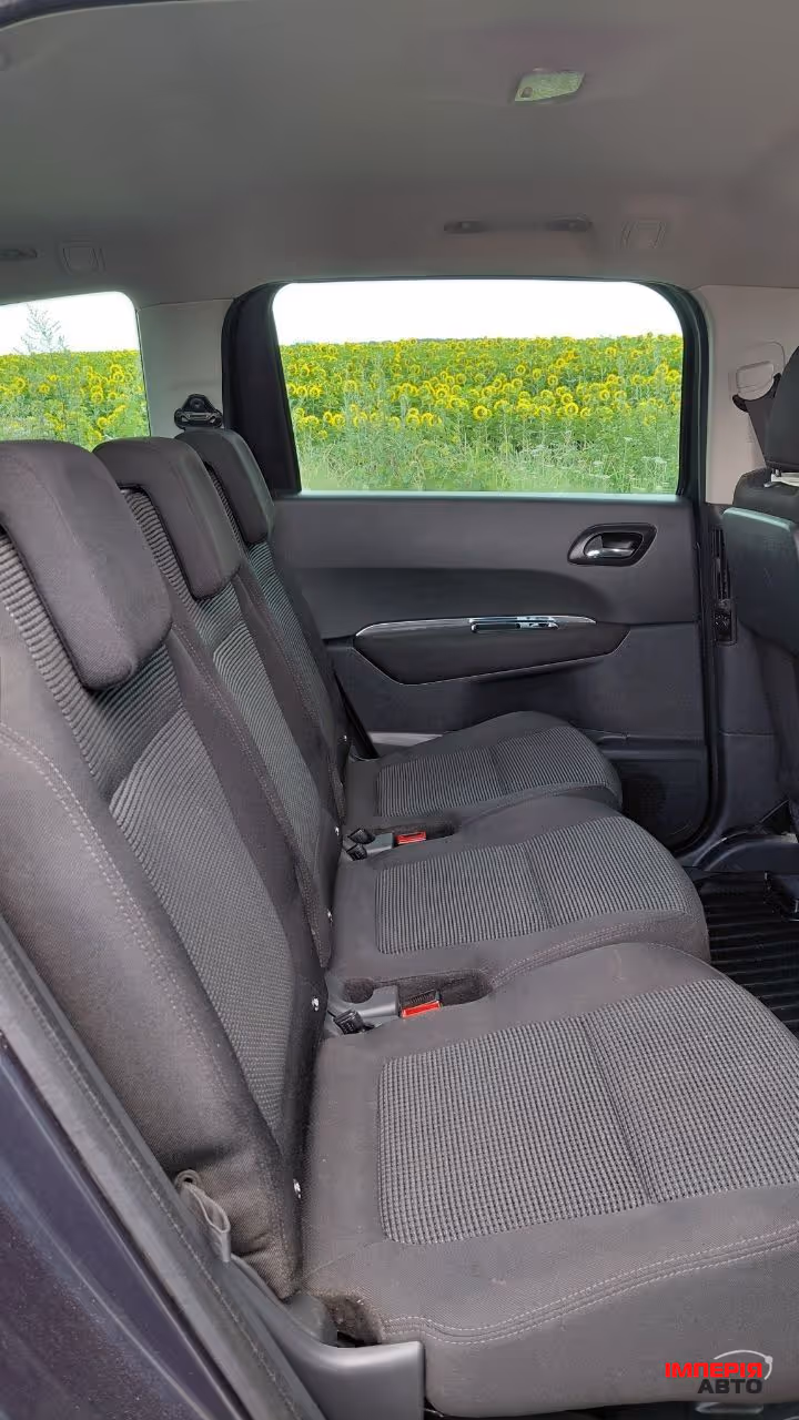 Peugeot 5008 - фото 10