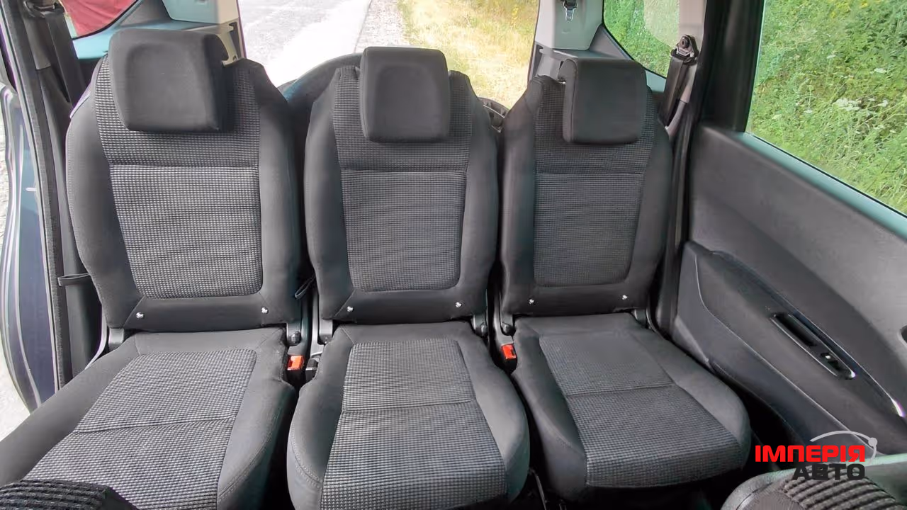 Peugeot 5008 - фото 9